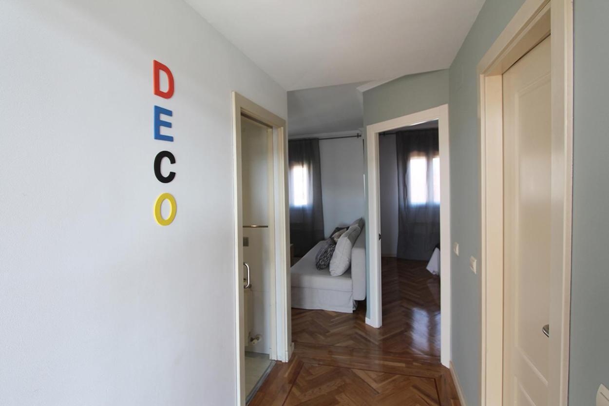 Apartamentos Cinco Rosas Madrid Bagian luar foto